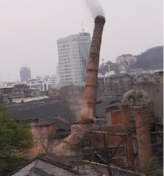 聊城废弃烟囱拆除