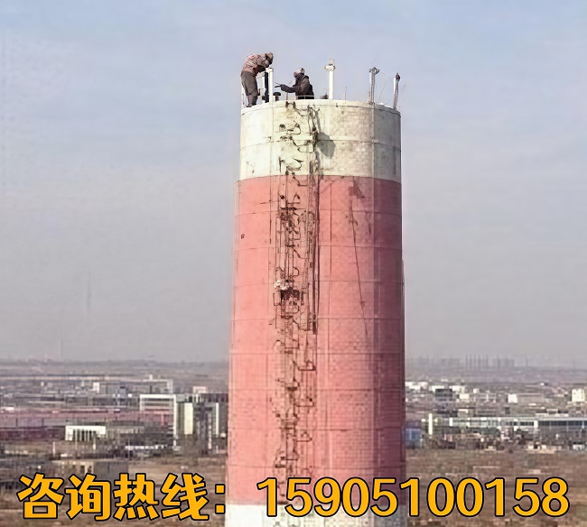 这家烟囱拆除团队,专业、安全、环保一步到位!